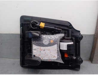 Recambio de util rueda repuesto para smart fortwo coupé (453) electric drive / eq (453.391) referencia OEM IAM A4535830100 A4535