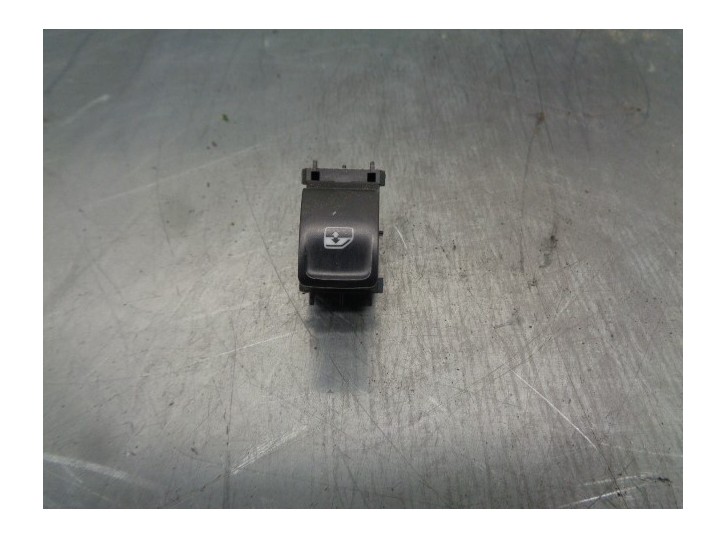 Recambio de mando elevalunas delantero derecho para skoda superb (3v3) active referencia OEM IAM 5G0959855K 