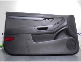 Recambio de guarnecido puerta delantera izquierda para kia cee´d 1.6 crdi cat referencia OEM IAM 823201H300 