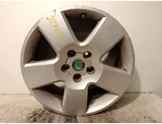 Recambio de llanta para skoda superb i (3u4) 2.0 tdi referencia OEM IAM 3U0601025E R177JX17H2ET37 