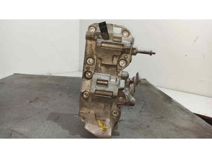 Recambio de soporte alternador para bmw x3 (f25) 3.0 turbodiesel referencia OEM IAM 1116850686306 8506863 