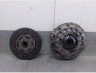 Recambio de kit embrague para bmw 5 (e60) 525 d referencia OEM IAM 124041310 21207580691 LUK