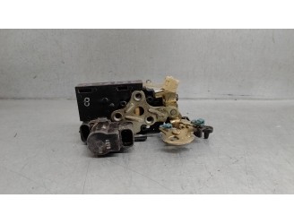 Recambio de cerradura puerta trasera izquierda para daewoo kalos 1.2 cat referencia OEM IAM 96260995 2 PINES 5 PUERTAS