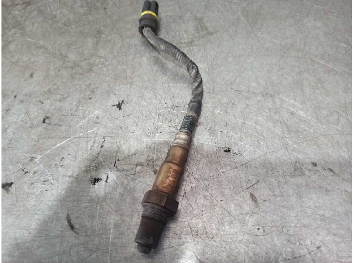 Replacement lambda sensor for mercedes-benz class a (w168) 1.6 cat OEM IAM reference 0015403717 0258006123 BOSCH