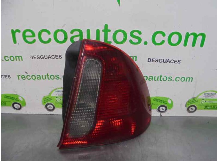 Recambio de piloto trasero derecho para mg serie 400 (rt) 420 sdi (4-ptas.) referencia OEM IAM XFB101000 4 PUERTAS