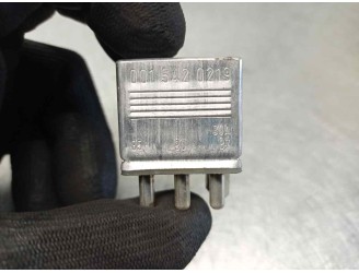 Recambio de rele para mercedes-benz clase s (w126) berlina+coupe sel 500 referencia OEM IAM 0015420219  