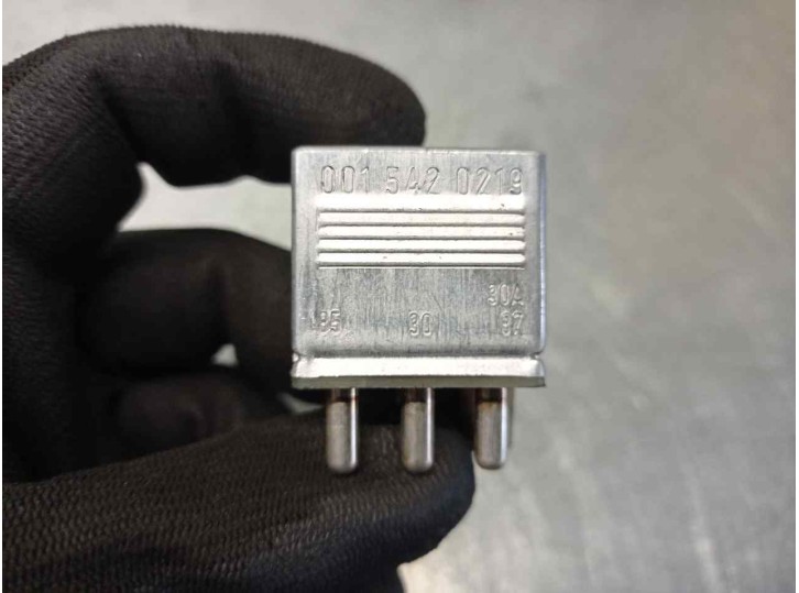 Recambio de rele para mercedes-benz clase s (w126) berlina+coupe sel 500 referencia OEM IAM 0015420219 