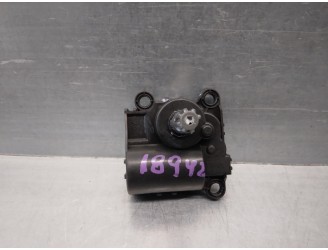 Recambio de motor apertura trampillas climatizador para kia xceed 1.4 tgdi cat referencia OEM IAM D332CK8AA04 MOTOR TRAMPILLA 5 