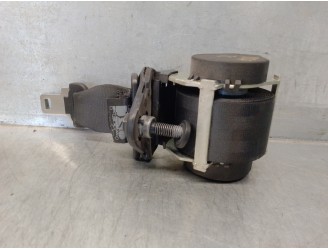 Recambio de cinturon seguridad trasero central para dacia sandero 1.5 dci diesel cat referencia OEM IAM 8200531836 5 PUERTAS