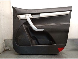 Recambio de guarnecido puerta delantera derecha para kia sorento ii (xm) 2.2 crdi referencia OEM IAM 823202P000 823022P440AM2 