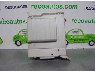 Recambio de caja reles / fusibles para lexus gs (gs/us/ws19) 3.0 v6 24v cat referencia OEM IAM 8273030A61 