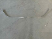 Recambio de molduras delanteras para mercedes-benz clase s (w126) berlina+coupe sel 500 referencia OEM IAM 