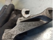 Recambio de soporte alternador para renault megane iii berlina 5 p 1.2 16v referencia OEM IAM 117104394R 