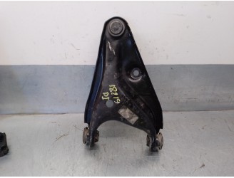 Recambio de brazo suspension inferior delantero izquierdo para dacia sandero 1.5 dci diesel cat referencia OEM IAM 8200910716  