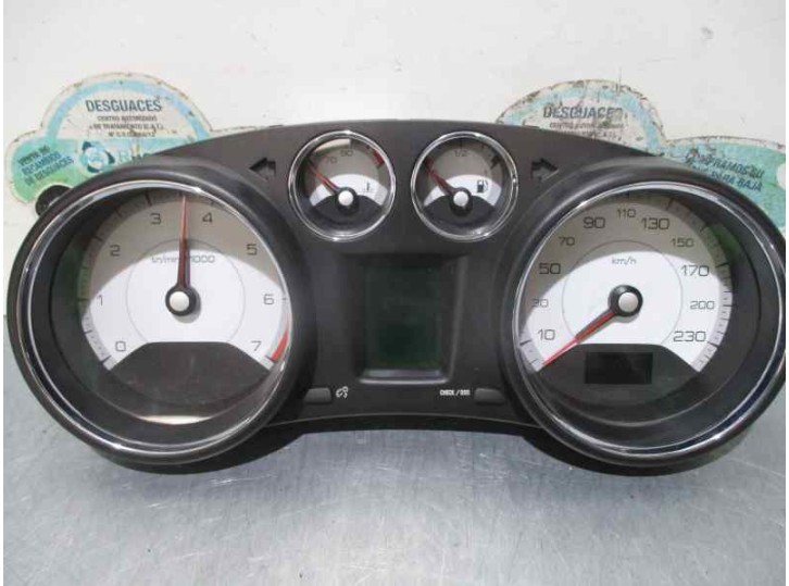 Recambio de cuadro instrumentos para peugeot 308 premium referencia OEM IAM 9665107580 