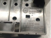 Recambio de caja reles / fusibles para volvo v40 hatchback (525) d2 referencia OEM IAM 30659192 E05769300