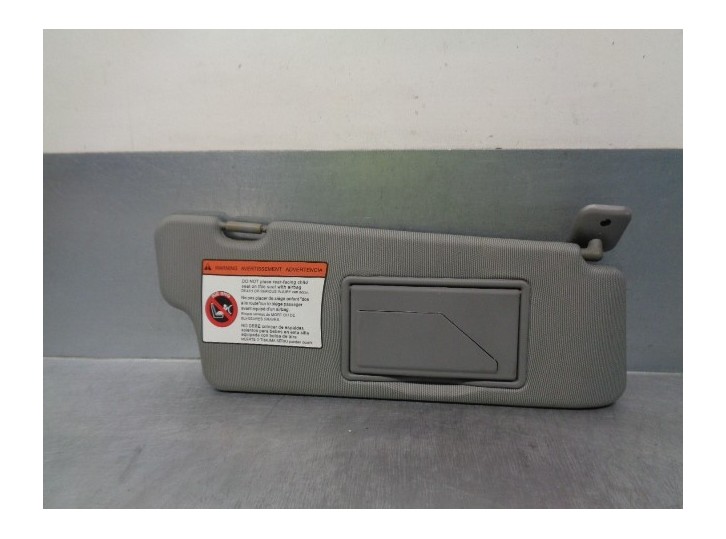 Recambio de parasol derecho para chevrolet lacetti 1.4 cat referencia OEM IAM 96428845  