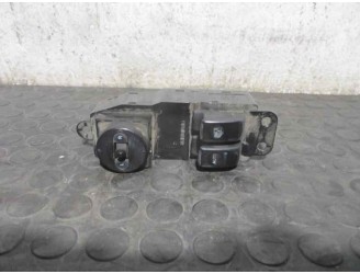 Recambio de mando elevalunas delantero izquierdo para hyundai h 1 2.5 crdi cat referencia OEM IAM 935704A000 
