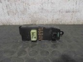 Recambio de mando elevalunas delantero izquierdo para hyundai h 1 2.5 crdi cat referencia OEM IAM 935704A000 