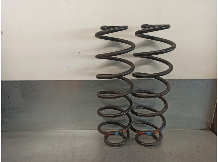 Replacement shock absorber spring for Peugeot 2008 (--.2013) 1.2 12V e-THP / PureTech OEM IAM reference 9677563180 