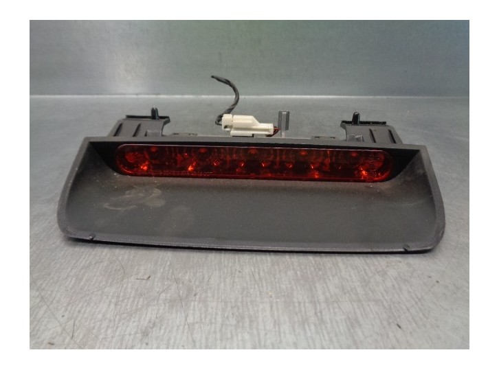 Recambio de luz central de freno para chevrolet lacetti 1.4 cat referencia OEM IAM 96551214  