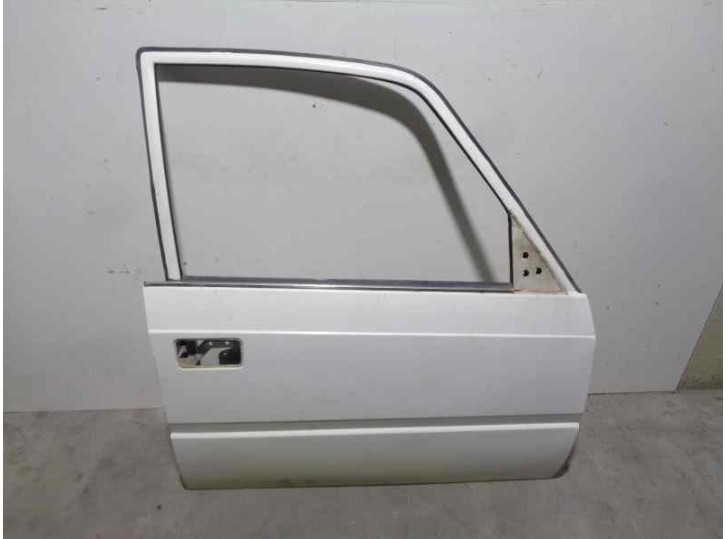 Recambio de puerta delantera derecha para tata telco sport 1.9 referencia OEM IAM 3370286 BLANCA 3 PUERTAS
