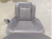 Replacement front right seat for Lancia Voyager Minivan (404_) 2.8 CRD (RT, 53) OEM IAM reference K04610154AC K0461
