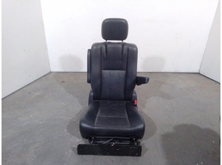 Recambio de asientos trasero derecho para lancia voyager monospace (404_) 2.8 crd (rt, 53) referencia OEM IAM K68102122AA  