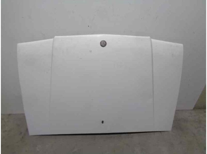 Recambio de capot para tata telco sport 1.9 referencia OEM IAM 3370289 BLANCO 