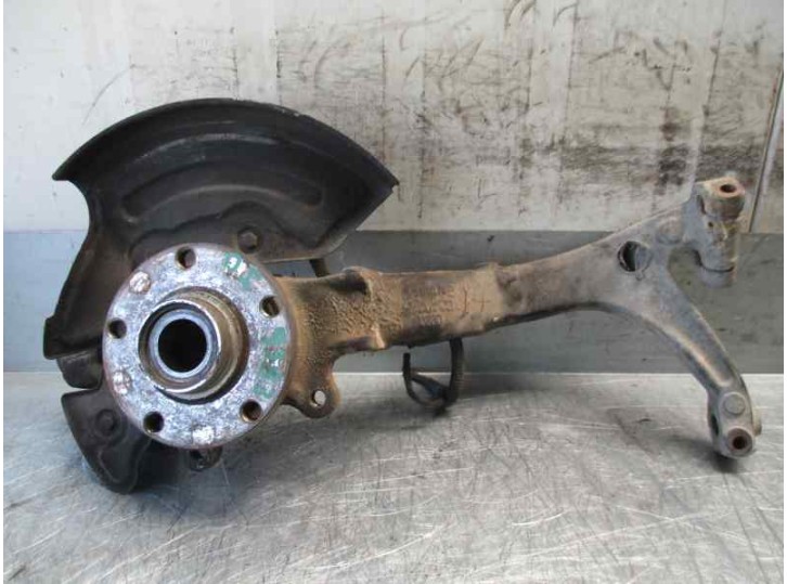 Recambio de mangueta delantera izquierda para audi a6 berlina (4b2) 2.5 v6 24v tdi referencia OEM IAM 8D0407257AM 8D0407257 