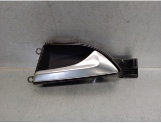 Recambio de maneta interior trasera derecha para mercedes-benz clase b (w246) 1.5 cdi cat referencia OEM IAM A2467600261 5 PUER