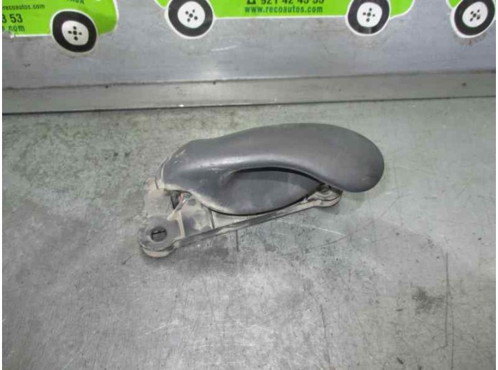 Replacement front right interior door handle for Fiat Ducato closed box van, high roof (from 03.02) 2.8 JTD CAT OEM reference OE