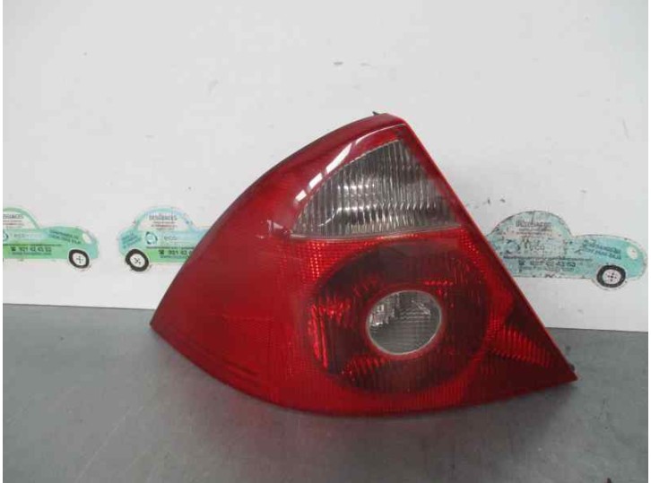 Recambio de piloto trasero izquierdo para ford mondeo iii sedán (b4y) 1.8 16v referencia OEM IAM 1S7113405A 