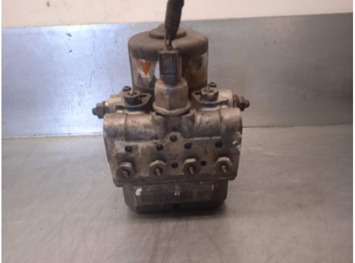 Recambio de abs para cadillac srx v6 elegance referencia OEM IAM 15792148 15792151 DELPHI