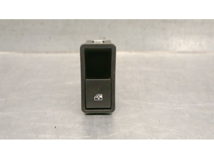 Recambio de mando elevalunas trasero izquierdo para opel zafira / zafira family b (a05) 1.9 cdti (m75) referencia OEM IAM 132287