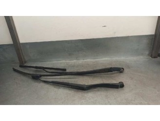 Recambio de brazo limpia delantero derecho para toyota rav 4 (a3) 2.2 turbodiesel cat referencia OEM IAM   