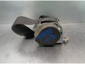 Recambio de cinturon seguridad trasero derecho para dacia duster ambiance 4x2 referencia OEM IAM 8200751262 5 PUERTAS