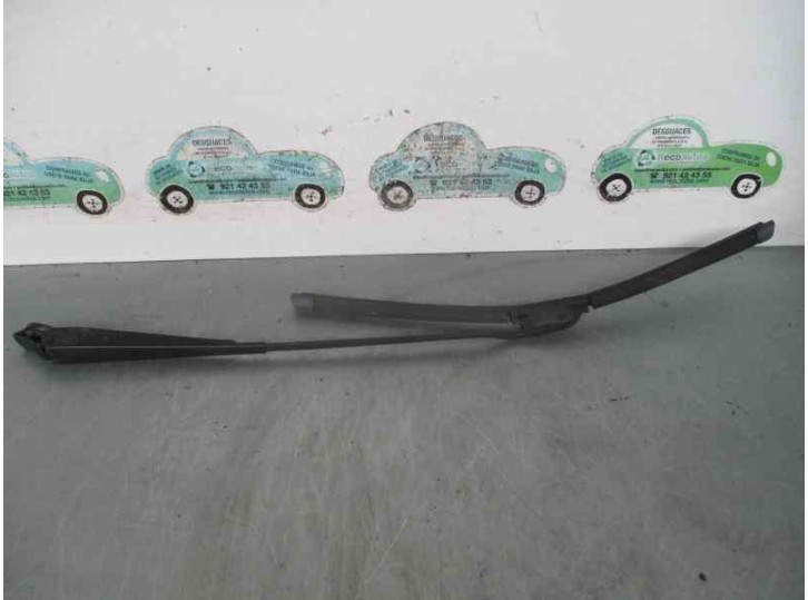 Recambio de brazo limpia delantero derecho para ford ka (ccq) 1.3 cat referencia OEM IAM 1559749 