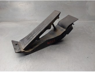 Recambio de potenciometro pedal para bmw serie 1 berlina (e81/e87) 2.0 16v diesel referencia OEM IAM 35426766930 25916010 