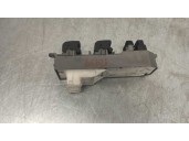 Replacement front left window switch for Toyota RAV 4 (a3) 2.2 turbodiesel cat OEM IAM reference 8352I68 