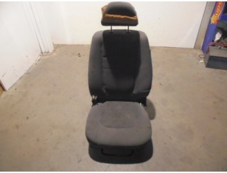 Recambio de asiento delantero izquierdo para kia cerato 2.0 turbodiesel cat referencia OEM IAM TELA GRIS 5 PUERTAS