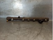 Recambio de rampa inyectora para opel vivaro furgón/combi (07.2006 =>) referencia OEM IAM 8200330912 0445214065 BOSCH