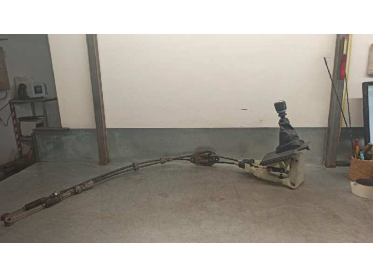 Recambio de palanca cambio para toyota rav 4 (a3) 2.2 turbodiesel cat referencia OEM IAM 3382042230  