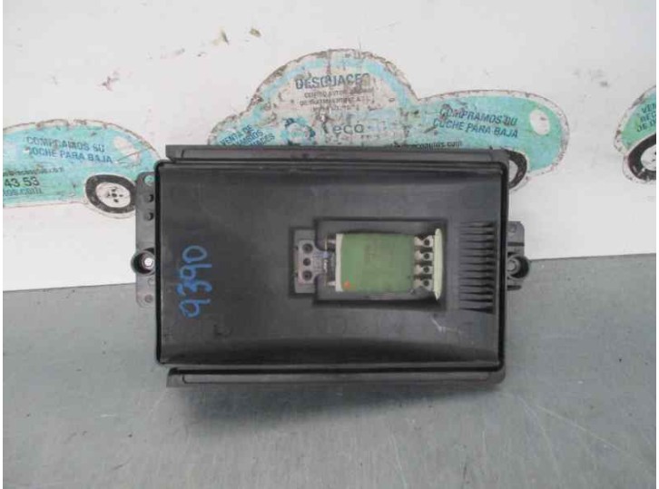 Replacement heater resistor for Seat Leon (1M1) 1.6 16V OEM IAM reference 1JO907521 4PINES 