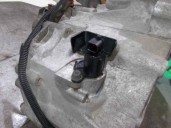 Recambio de caja cambios para nissan almera (n15) gx referencia OEM IAM 57J1 