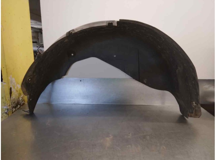 Recambio de paso rueda trasero derecho para land rover discovery v6 td edition 60 yrs referencia OEM IAM CLF500182 CESTA 30-A