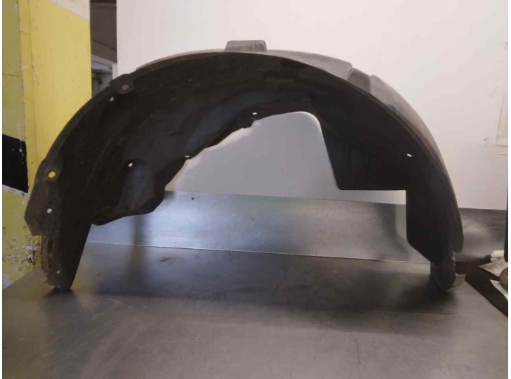 Recambio de paso rueda delantero derecho para land rover discovery v6 td edition 60 yrs referencia OEM IAM CLF500243 CESTRA 30-