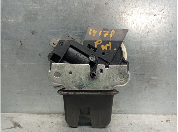 Recambio de cerradura maletero / porton para audi a4 berlina (8ec) 1.8 20v referencia OEM IAM 8F5827505D 3 PINES 4 PUERTAS