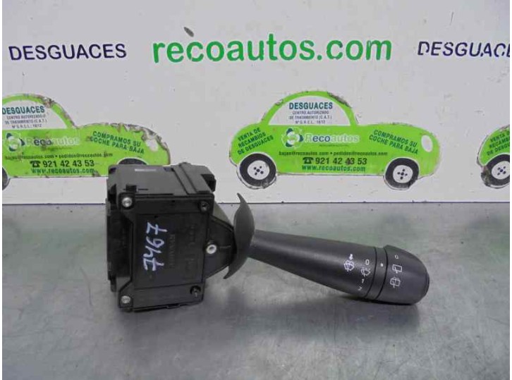 Recambio de mando limpia para dacia sandero ii 0.9 tce cat referencia OEM IAM B1722712R 