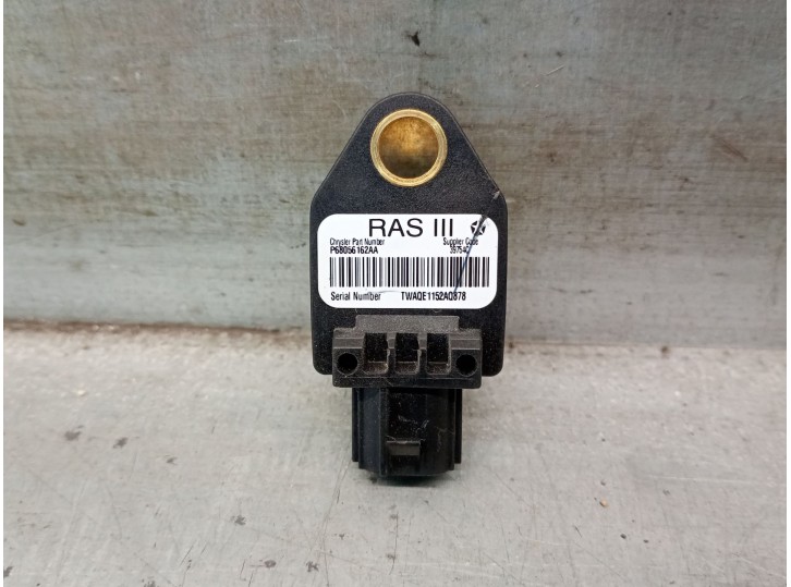 Recambio de sensor impacto para jeep compass (mk49) 2.2 crd 4x4 referencia OEM IAM P68056162AA P68056162AA 